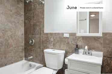 3 BR in Chicago