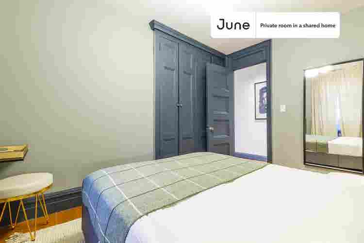 4 BR in New York City