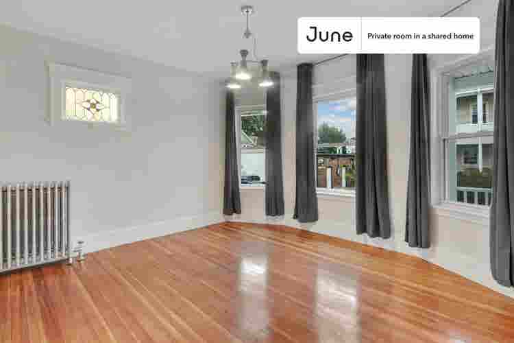 4 BR in Boston