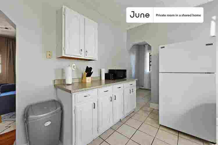 4 BR in Boston