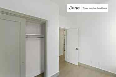 3 BR in New York City