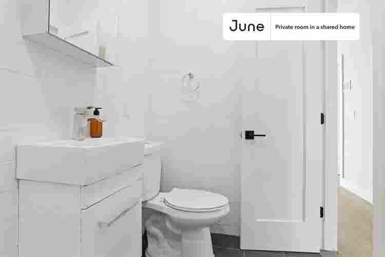 3 BR in New York City