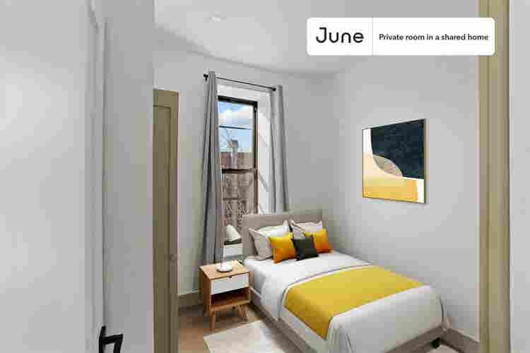 3 BR in New York City
