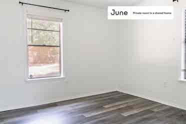 4 BR in Austin