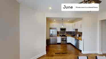 3 BR in Chicago