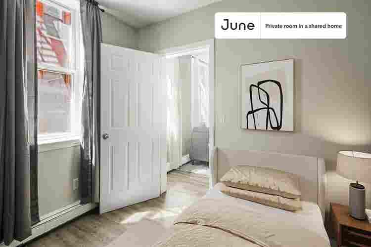 3 BR in Boston