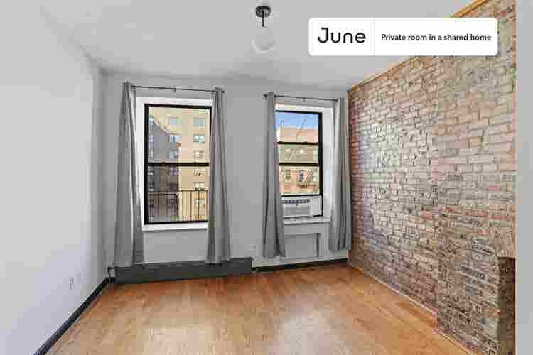 2 BR in New York City