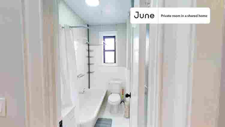 2 BR in New York City
