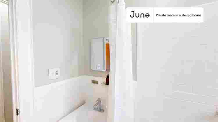 2 BR in New York City