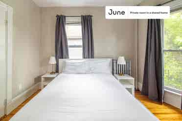 4 BR in Boston