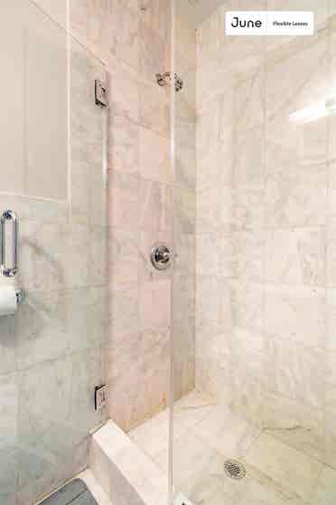 2 BR in New York City