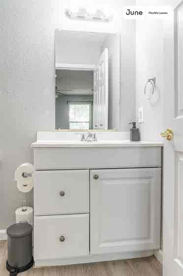 3 BR in Austin