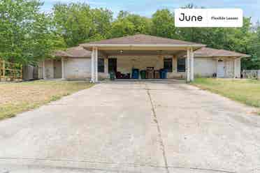 3 BR in Austin