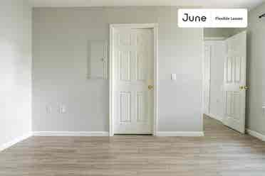 3 BR in Austin