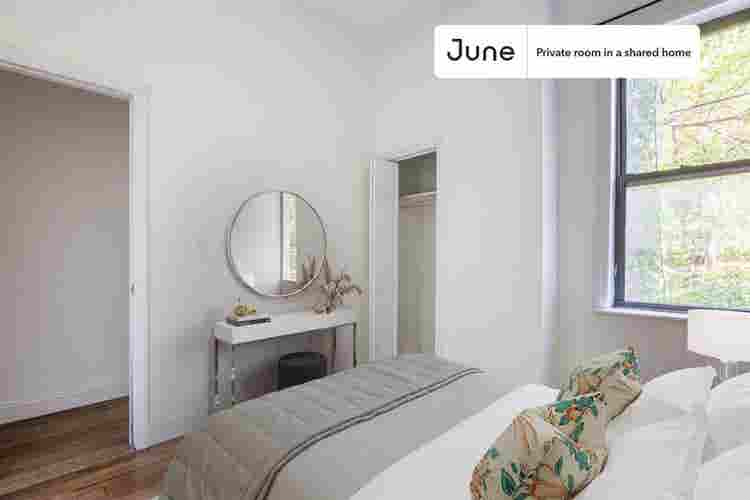 4 BR in New York City
