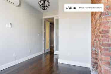 4 BR in New York City