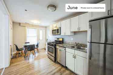 4 BR in Boston