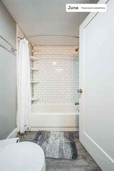 4 BR in Boston