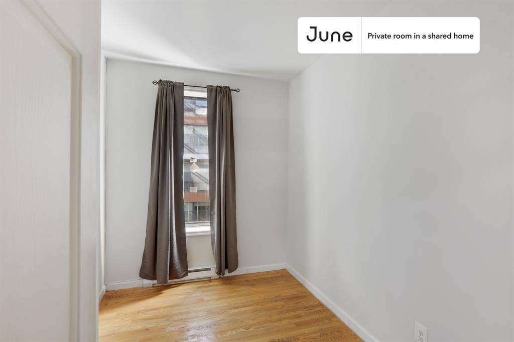 3 BR in New York City