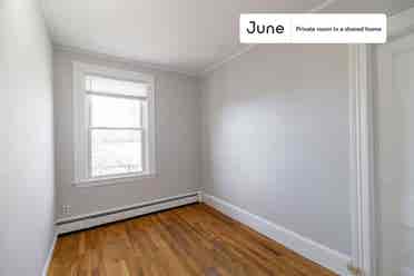 4 BR in Boston
