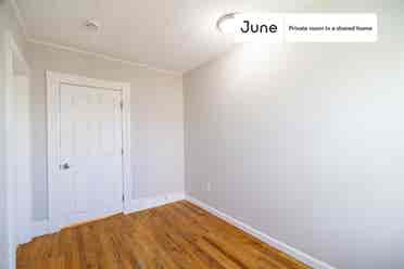 4 BR in Boston