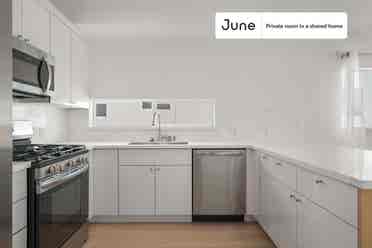 5 BR in Los Angeles