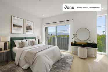 5 BR in Los Angeles