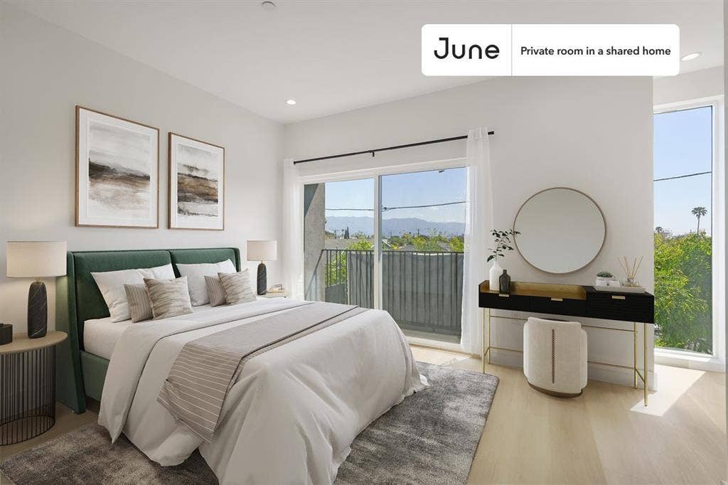 5 BR in Los Angeles