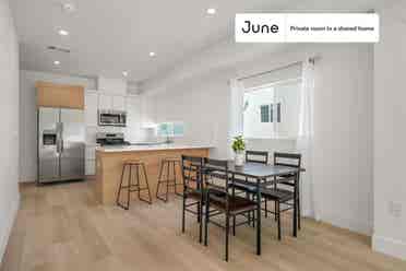 5 BR in Los Angeles