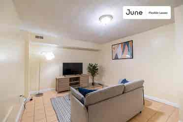 3 BR in Boston