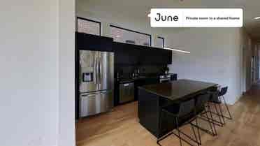 4 BR in Chicago