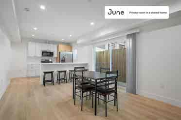 3 BR in Los Angeles