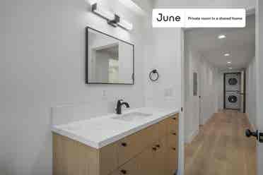 3 BR in Los Angeles