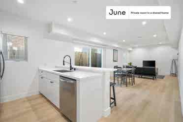 3 BR in Los Angeles