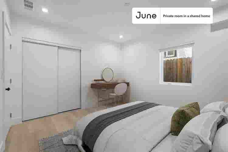 3 BR in Los Angeles