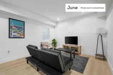 3 BR in Los Angeles