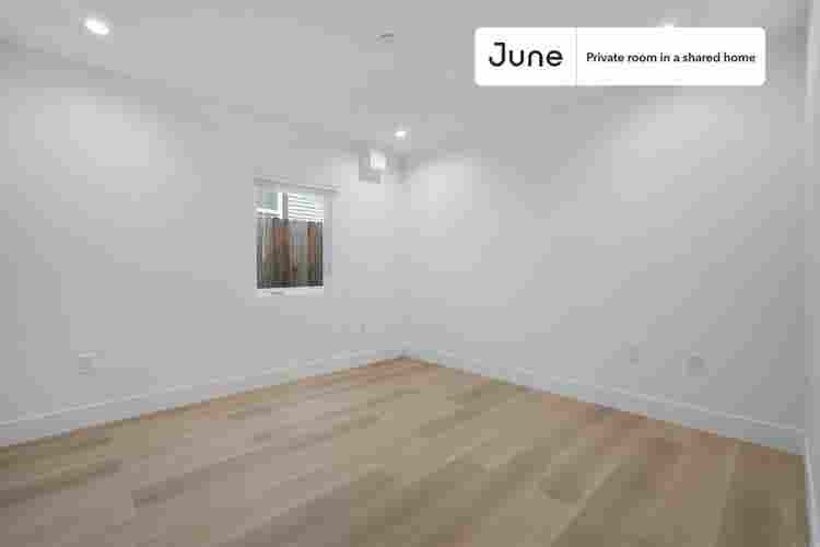 3 BR in Los Angeles