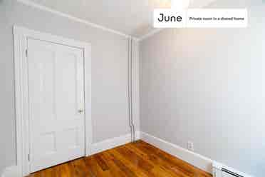 3 BR in Boston
