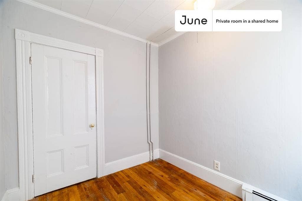 3 BR in Boston