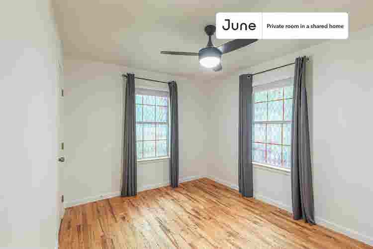 4 BR in Austin
