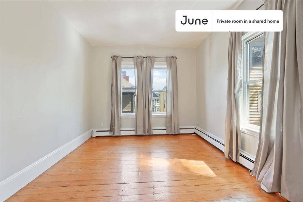 3 BR in Boston
