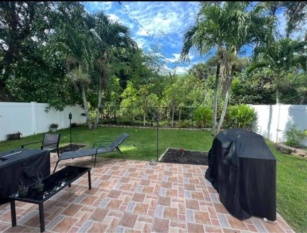 Spacious room in a gated community