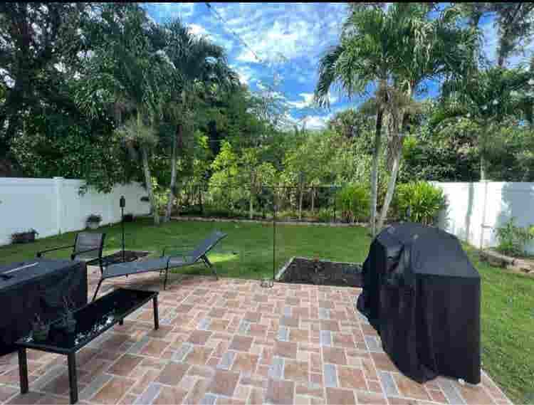 Spacious room in a gated community