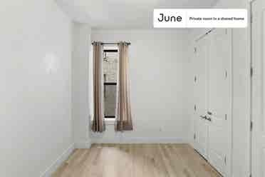 4 BR in New York City