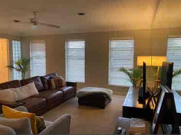 Room to rent in east Boca