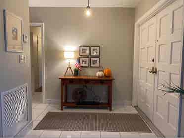 Room to rent in east Boca