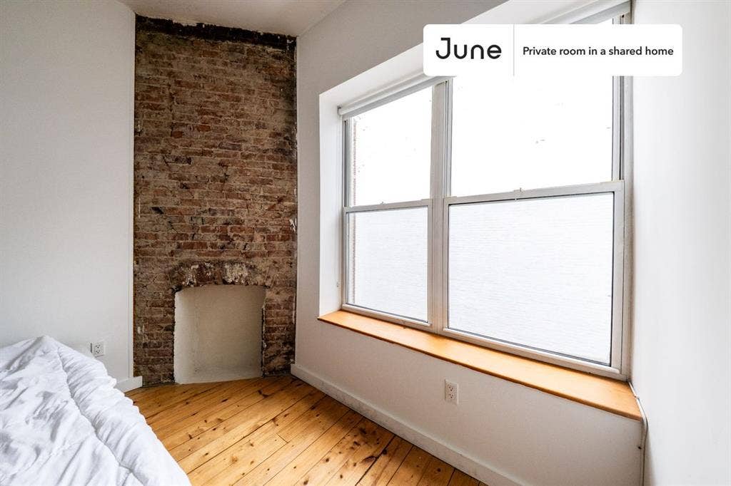 6 BR in New York City