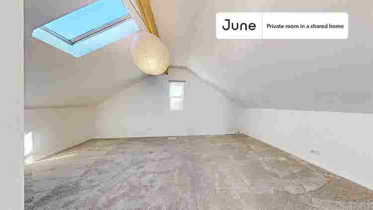 3 BR in Chicago