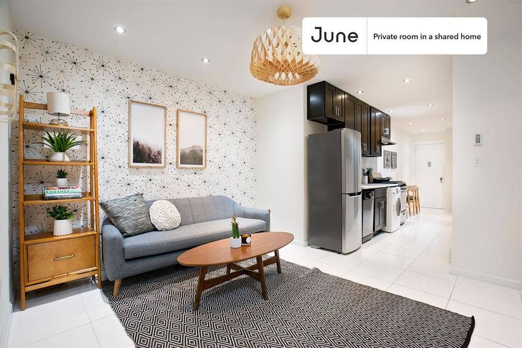 4 BR in New York City