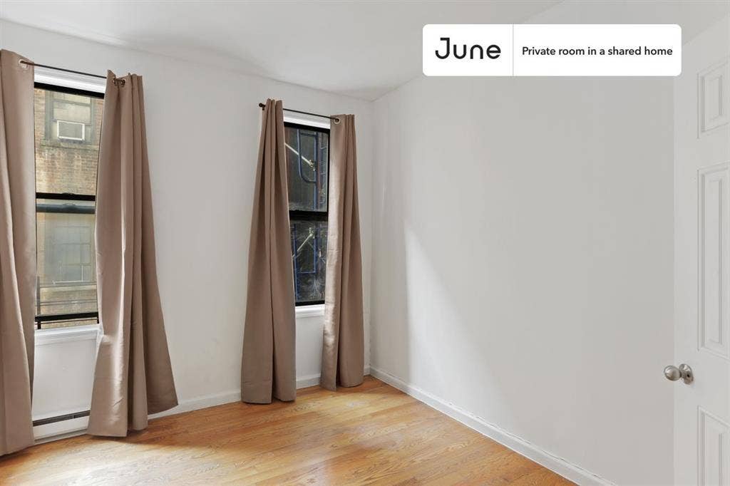 3 BR in New York City